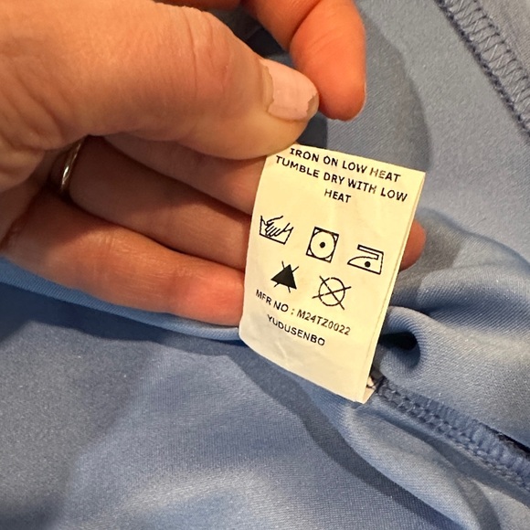 Glamaker | Women’s Periwinkle/Blue Sleeveless Zip-Up Top and Shorts Set - Picture 10 of 14